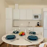 Murillo Brand New With Private Balcony شقة إشبيلية