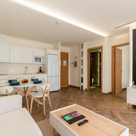 Murillo Brand New With Private Balcony Διαμέρισμα Σεβίλλη