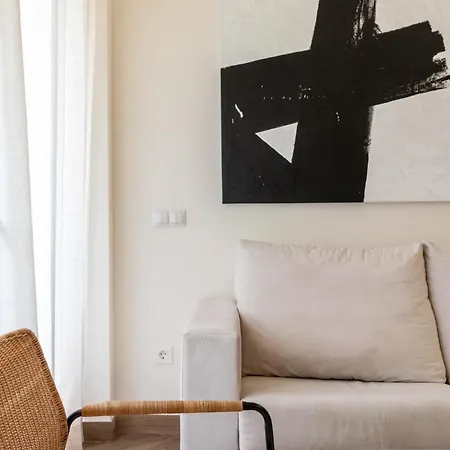 Murillo Brand New With Private Balcony Διαμέρισμα *